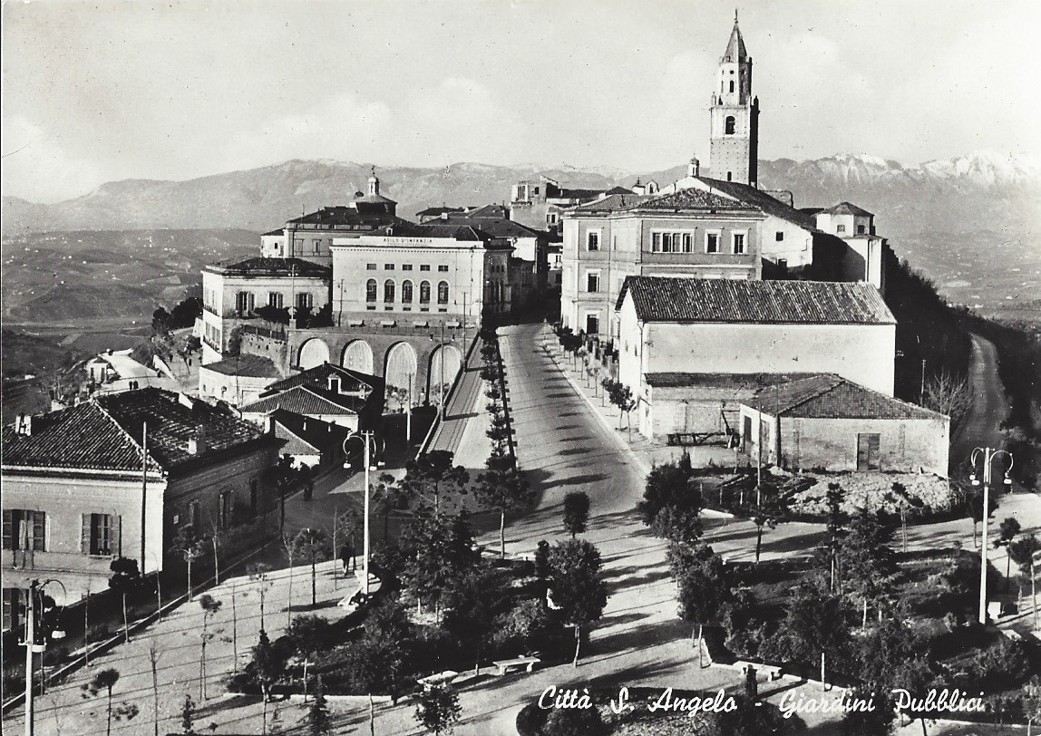 0029 CITTASANTANGELO OSPEDALE GIARDINI PUBBLICI FRONTE